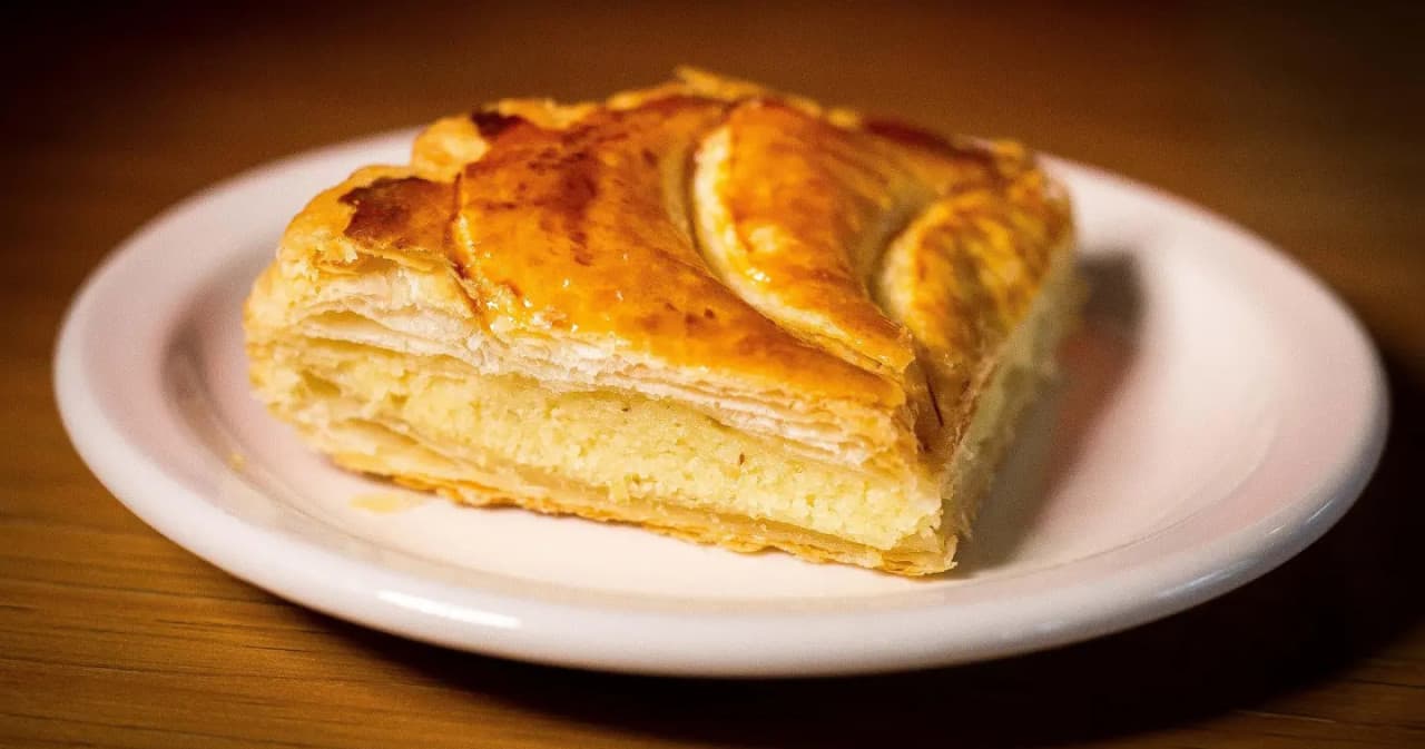 Shrimp Boil Cabaret and Culinary Experience - image 4